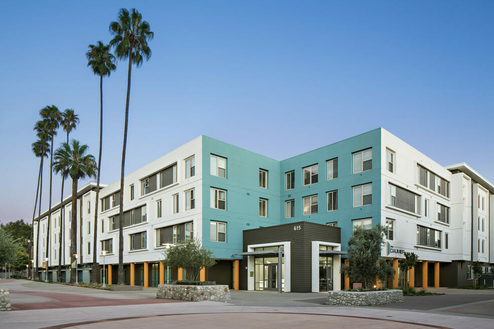 The Daumier Exterior daytime view of the Daumier.