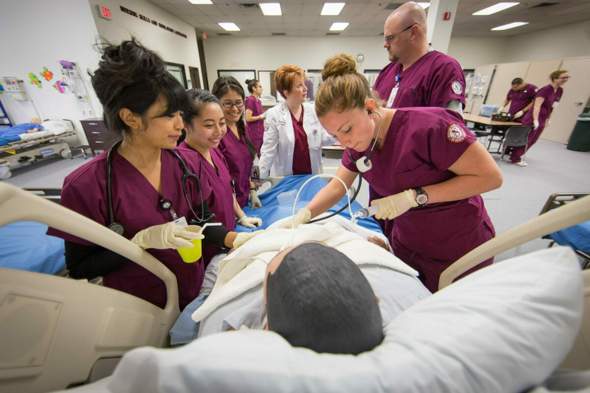 Nurses study in a lab